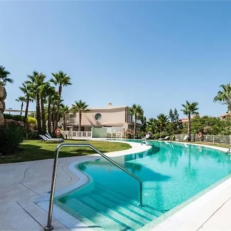Apartament Olene Apartment, Hill Collection